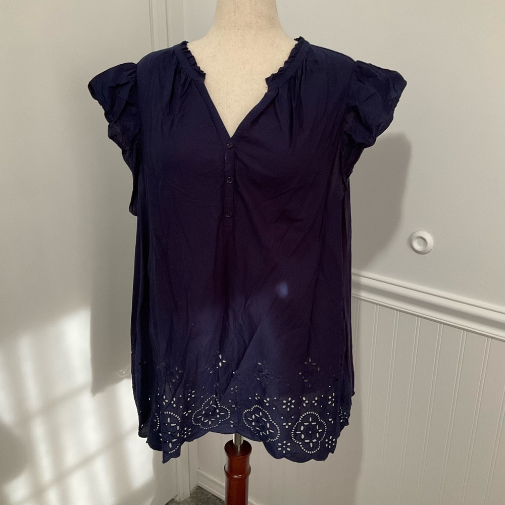 Lane Bryant Navy Eyelet Hem Flutter Sleeve Blouse